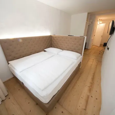 فندق مبيت وإفطار Sir Thomas Bed&more